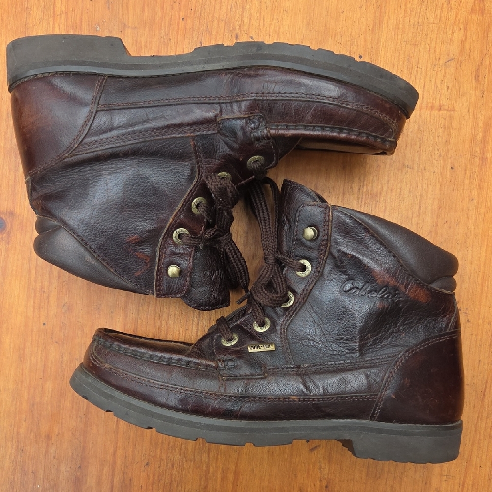 Cabellas GORE TEX Genuine Leather Brown Boots